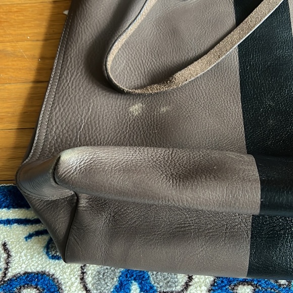 Madewell Paintstripe Transport Tote- Taupe and Black - Picture 5 of 5